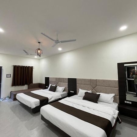 Hotel Tekri Farms And Retreat Ujjain Exterior foto